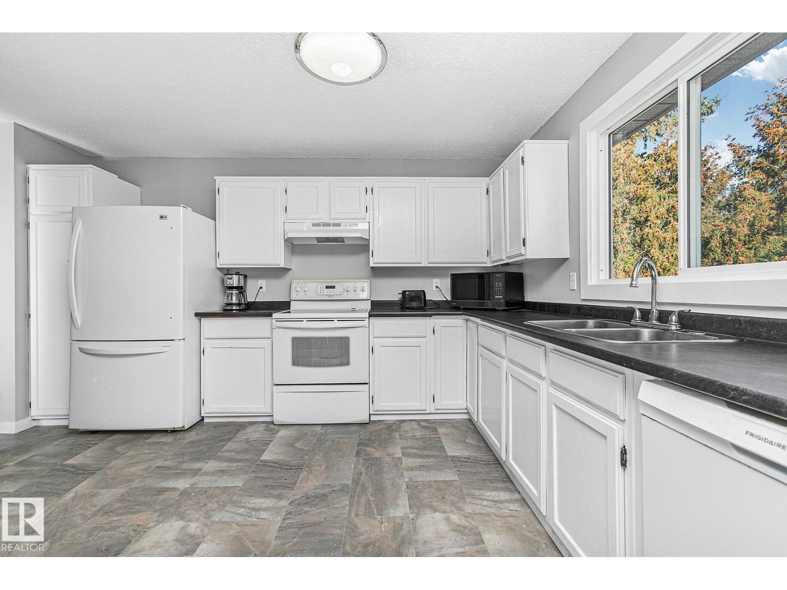 4342 50 St, Gibbons, Alberta  T0A 1N0 - Photo 17 - E4462873