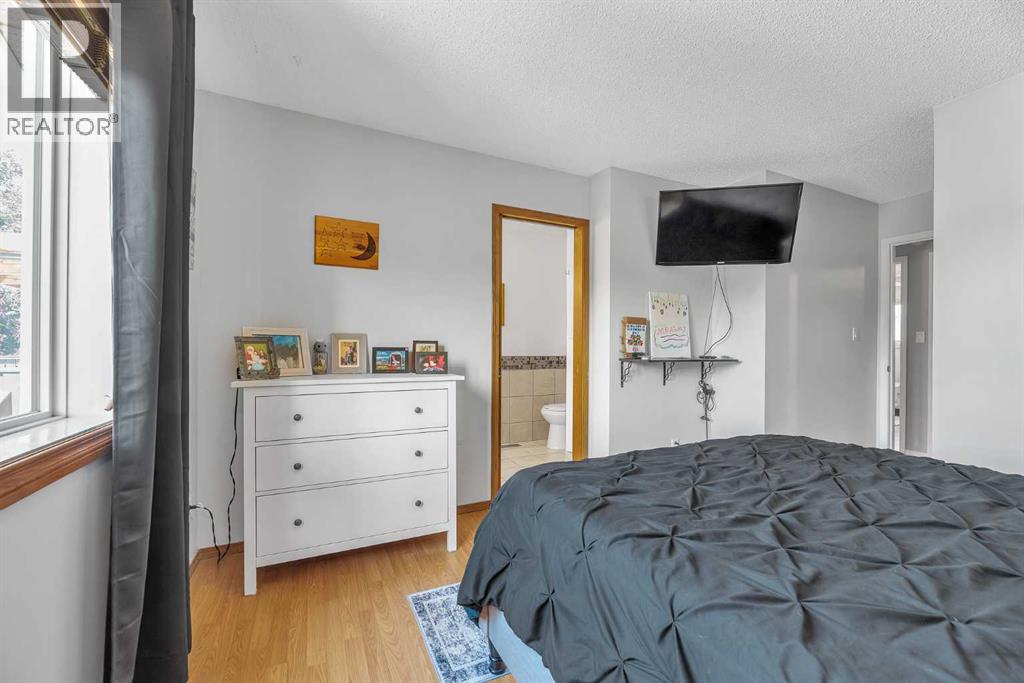 20 Westland Gate, Okotoks, Alberta  T1S 1N1 - Photo 14 - A2244976