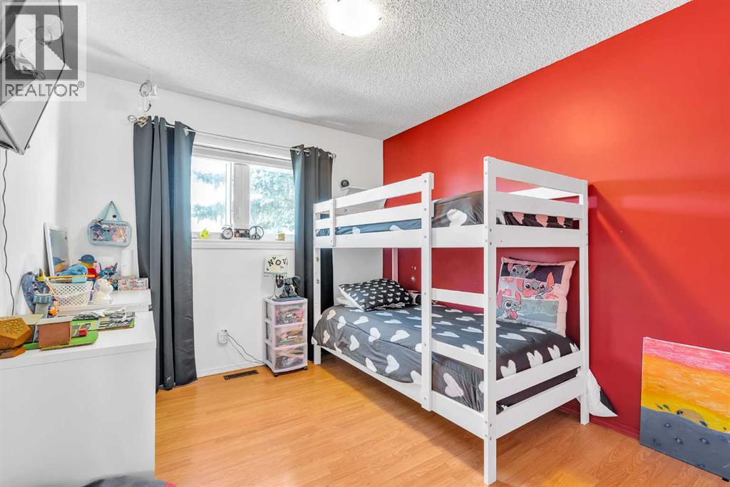 20 Westland Gate, Okotoks, Alberta  T1S 1N1 - Photo 19 - A2244976