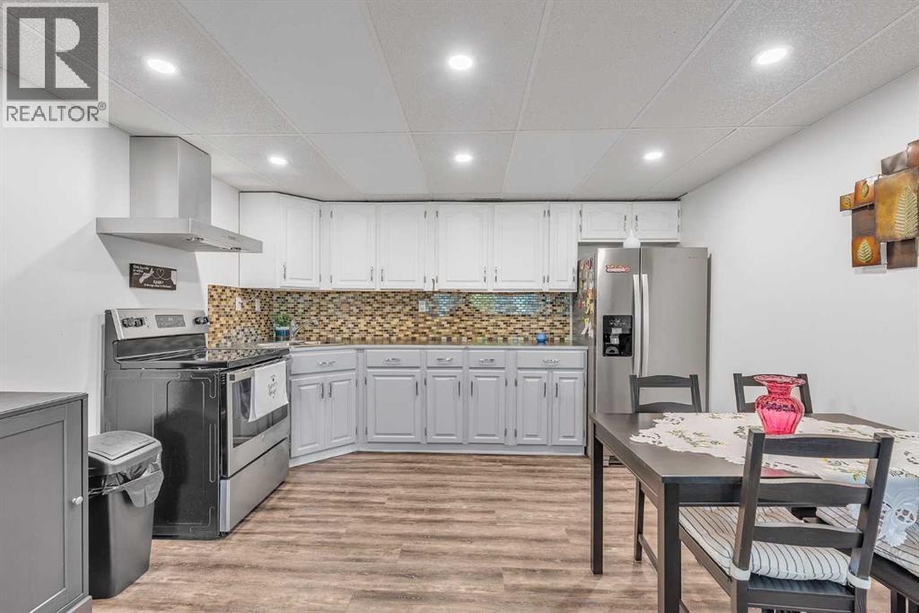 20 Westland Gate, Okotoks, Alberta  T1S 1N1 - Photo 26 - A2244976