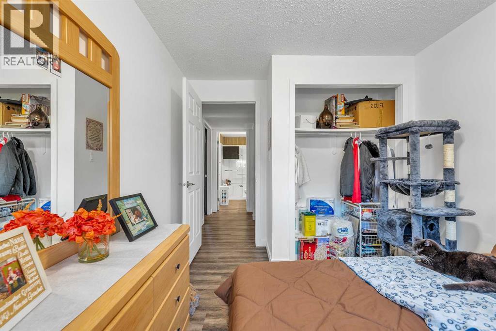 20 Westland Gate, Okotoks, Alberta  T1S 1N1 - Photo 29 - A2244976