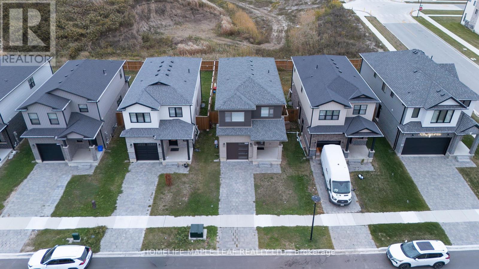 3912 Auckland Avenue, London South, Ontario  N6L 0J3 - Photo 32 - X12474480