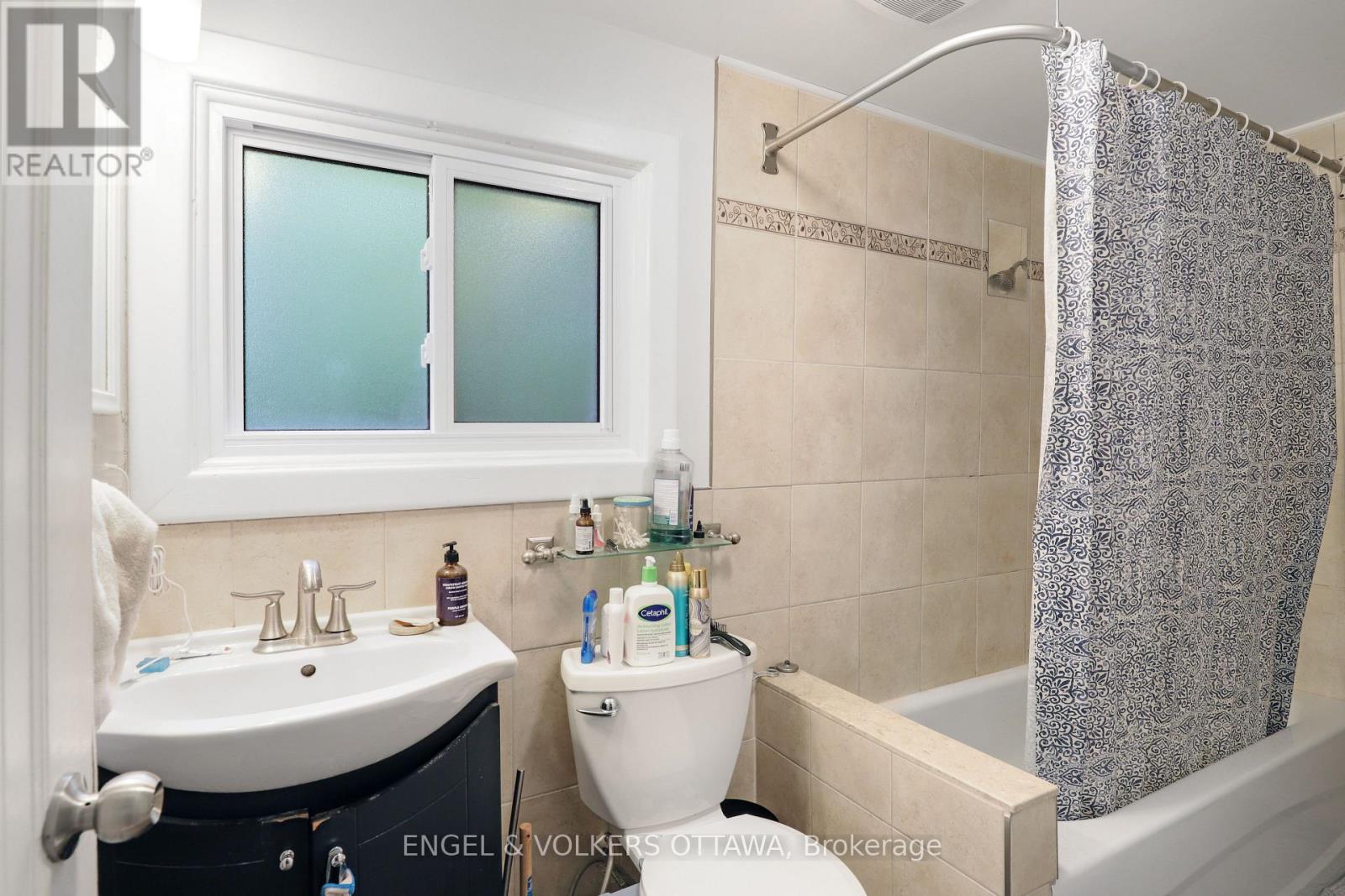 2 - 491 Mcleod Street, Ottawa, Ontario  K1R 5P7 - Photo 12 - X12475068