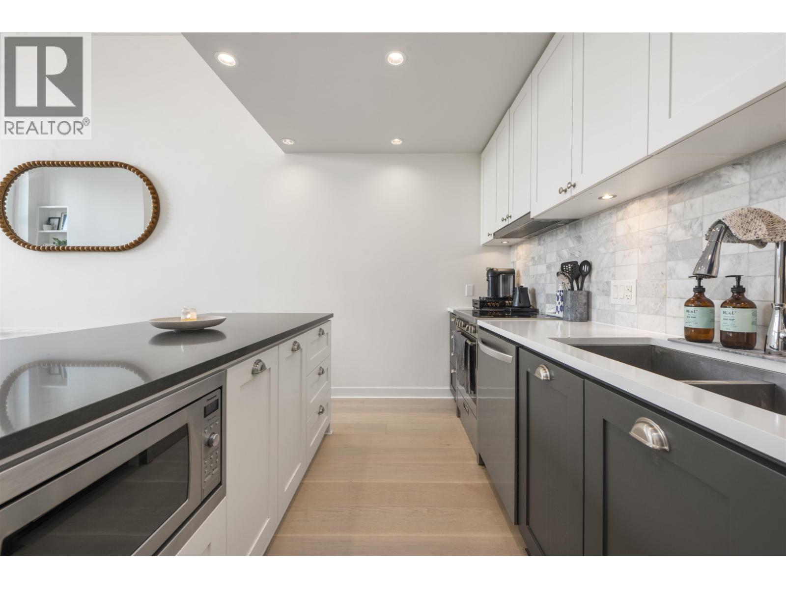 3429 Porter Street, Vancouver, British Columbia  V5N 4H2 - Photo 11 - R3060737