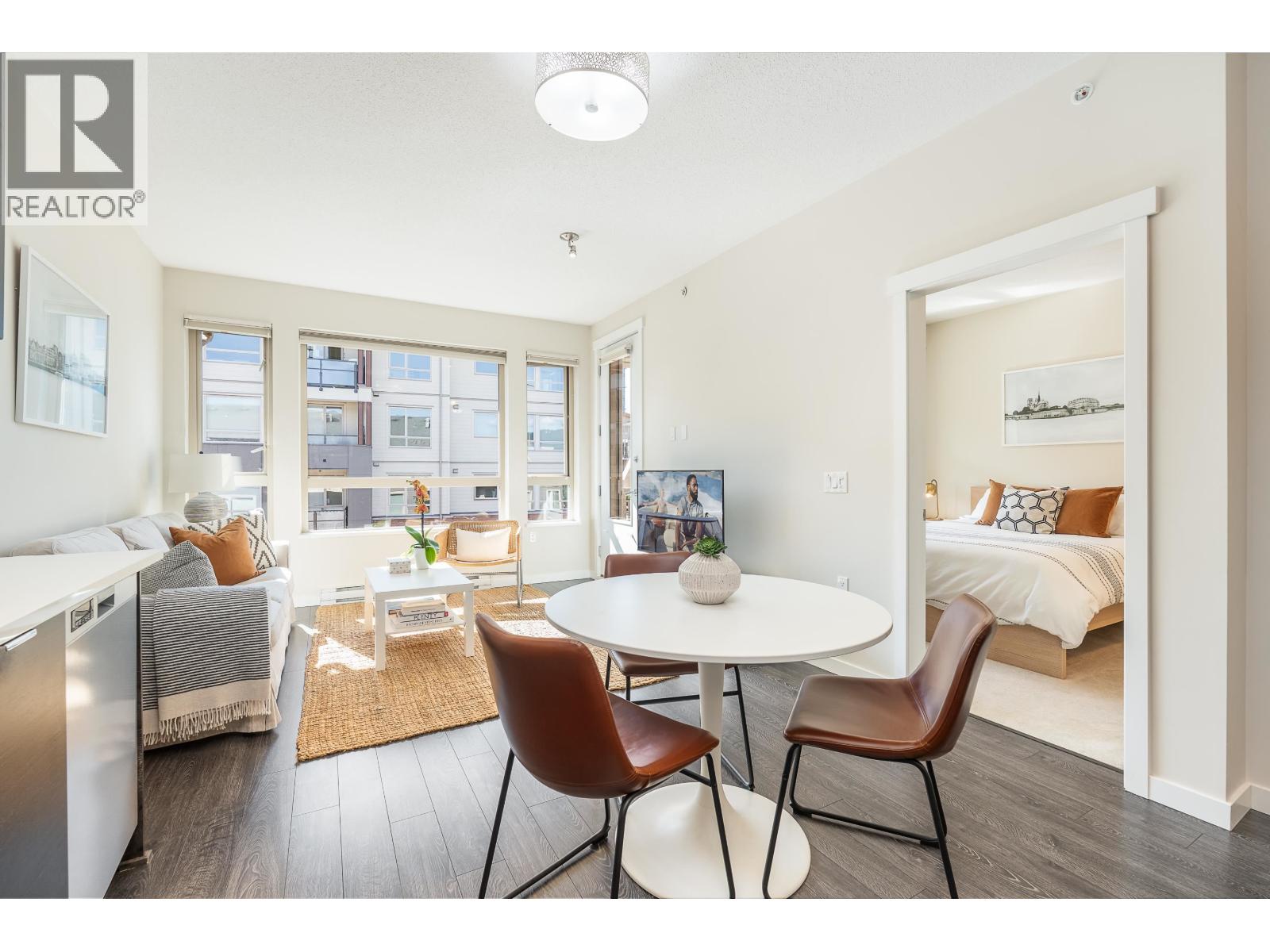 517 2665 Mountain Highway, North Vancouver, British Columbia  V7J 0A8 - Photo 2 - R3060750