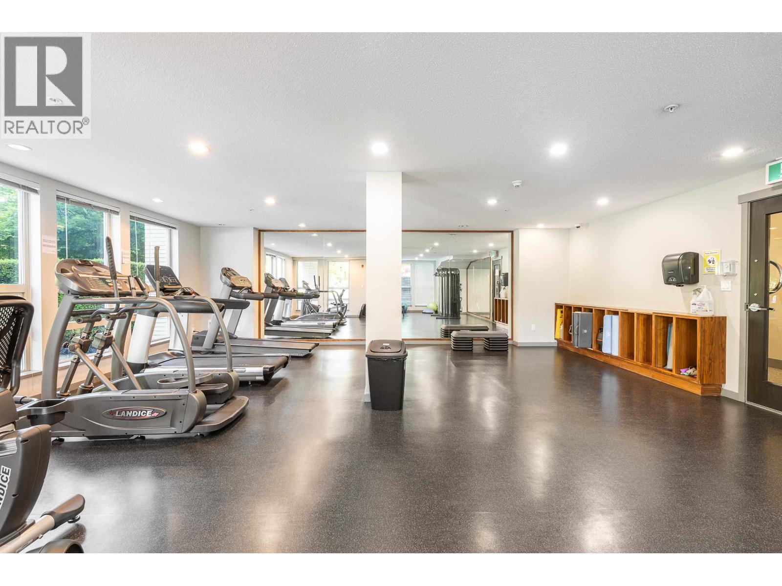 517 2665 Mountain Highway, North Vancouver, British Columbia  V7J 0A8 - Photo 22 - R3060750