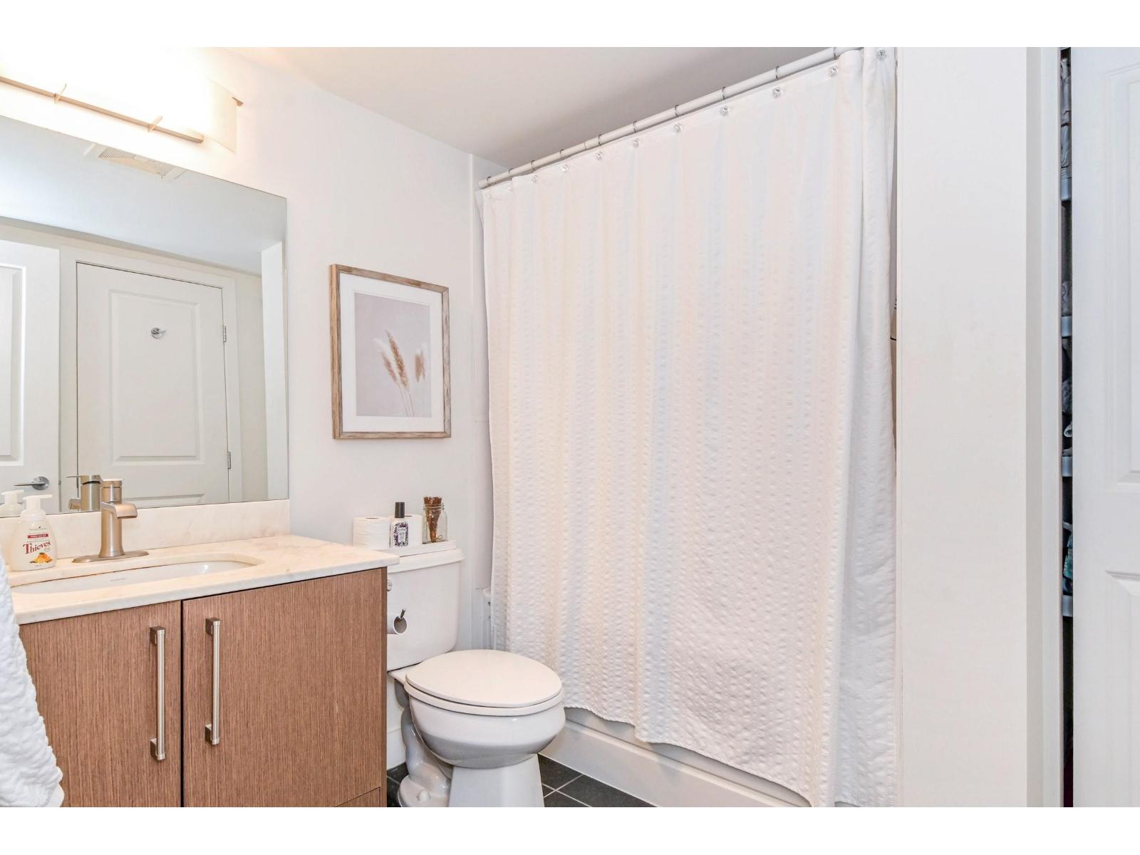 311 15775 Croydon Drive, Surrey, British Columbia V3Z 2L6 - Photo 15 - R3060240