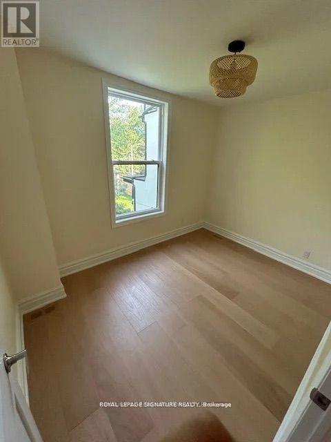 Upper - 163 Hampton Avenue, Toronto, Ontario  M4K 2Z3 - Photo 26 - E12475061