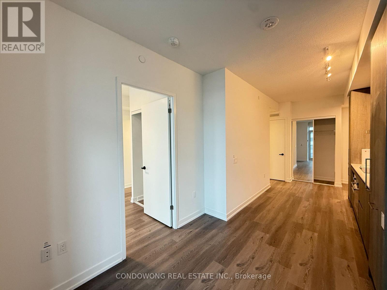 3115 - 225 Commerce Street, Vaughan, Ontario  L4K 0R1 - Photo 3 - N12475057