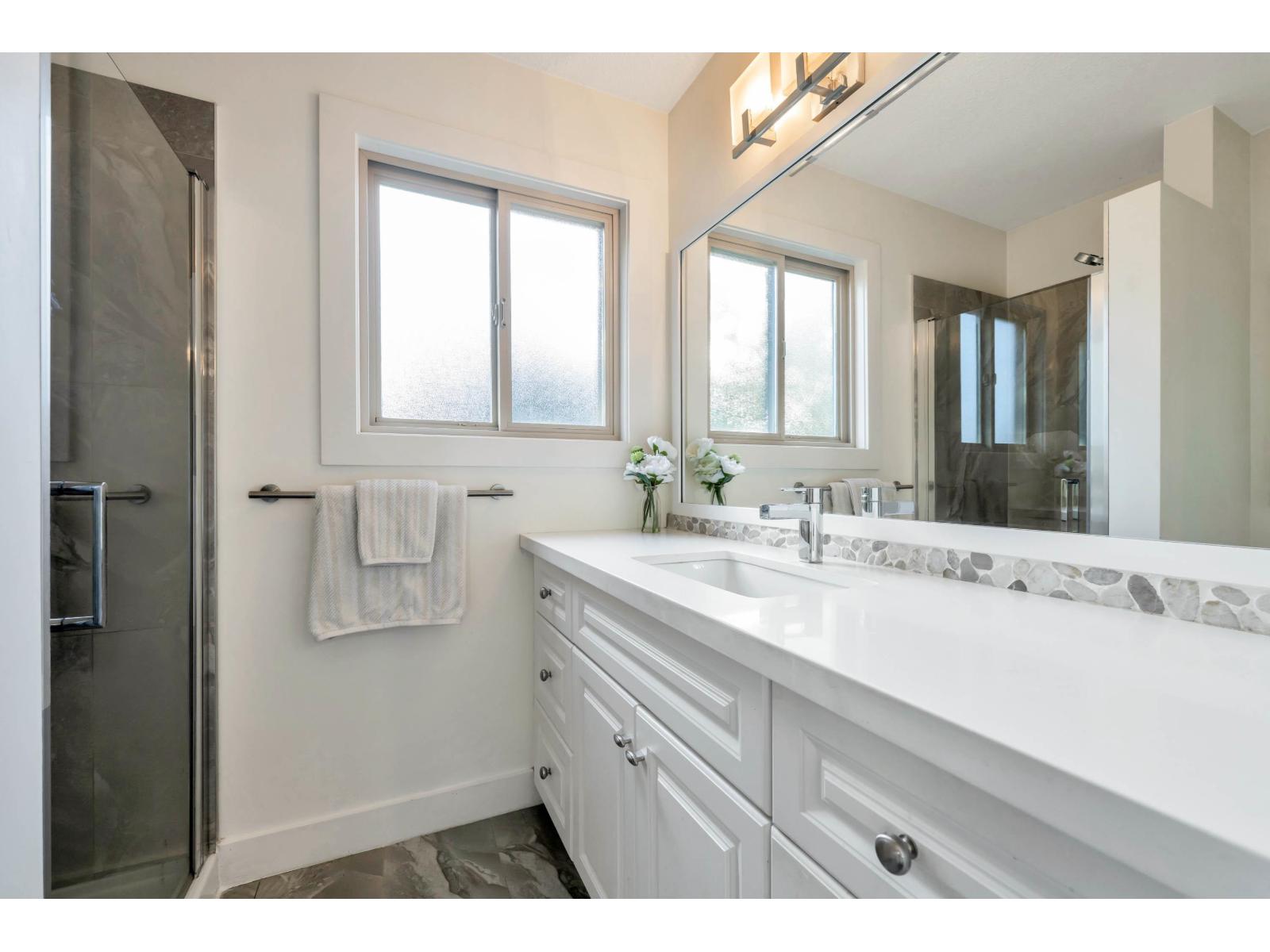 5021 197 Street, Langley, British Columbia  V3A 7M1 - Photo 15 - R3060523