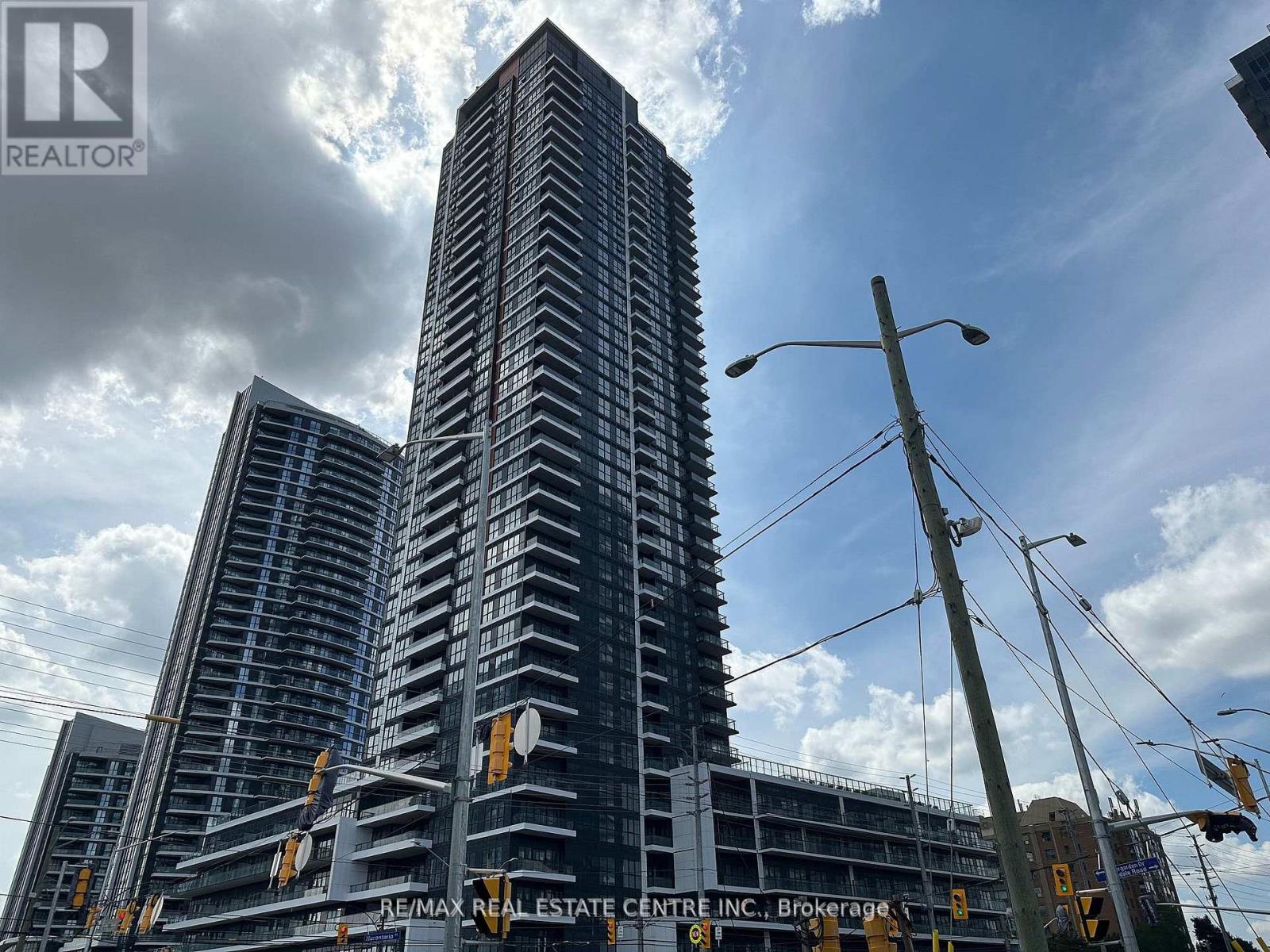 706 - 15 WATERGARDEN DRIVE, Mississauga, Ontario