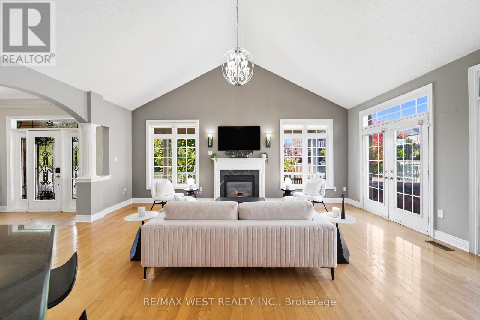1 Nova Scotia Road, Brampton, Ontario  L6Y 5K8 - Photo 12 - W12475063