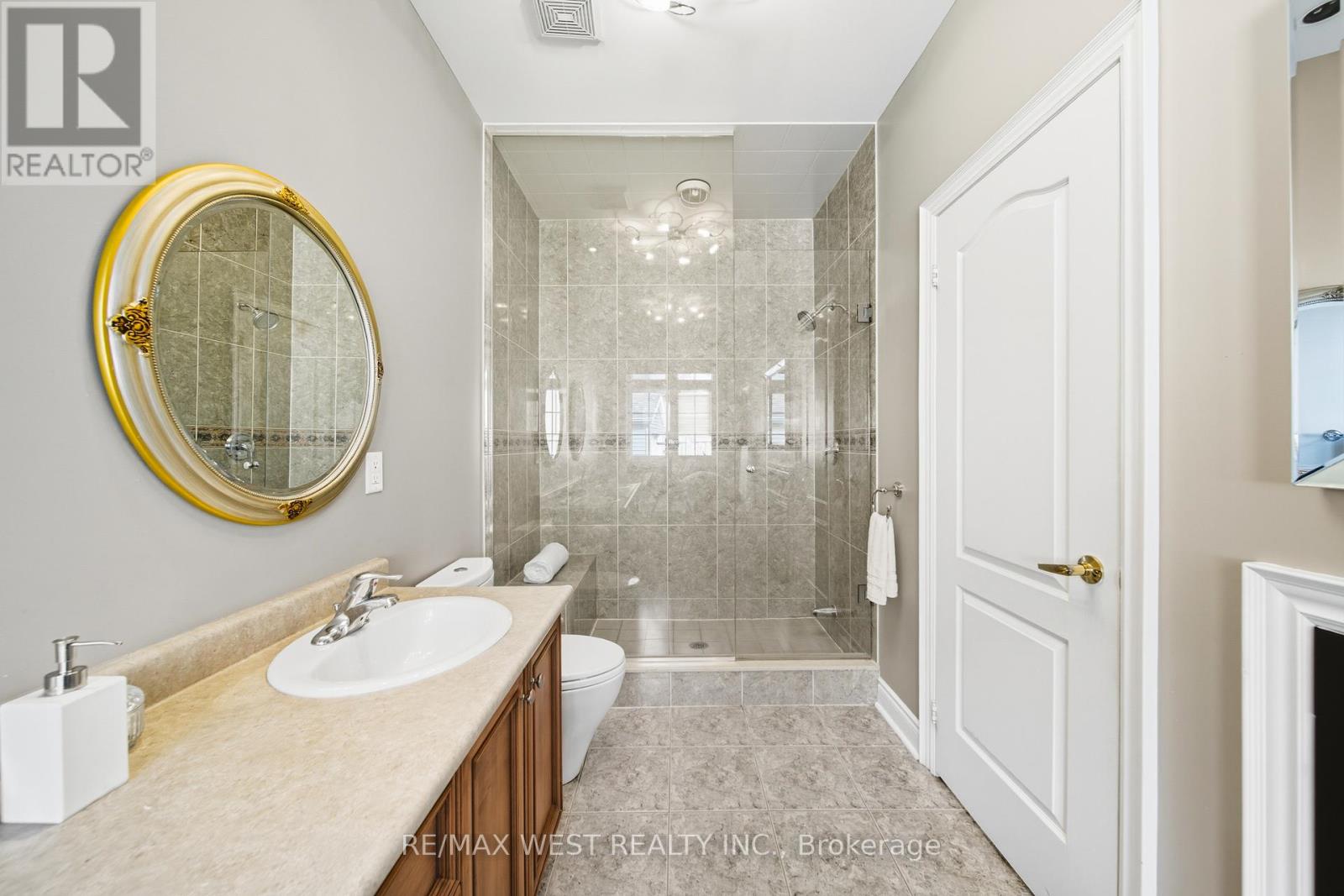 1 Nova Scotia Road, Brampton, Ontario  L6Y 5K8 - Photo 25 - W12475063