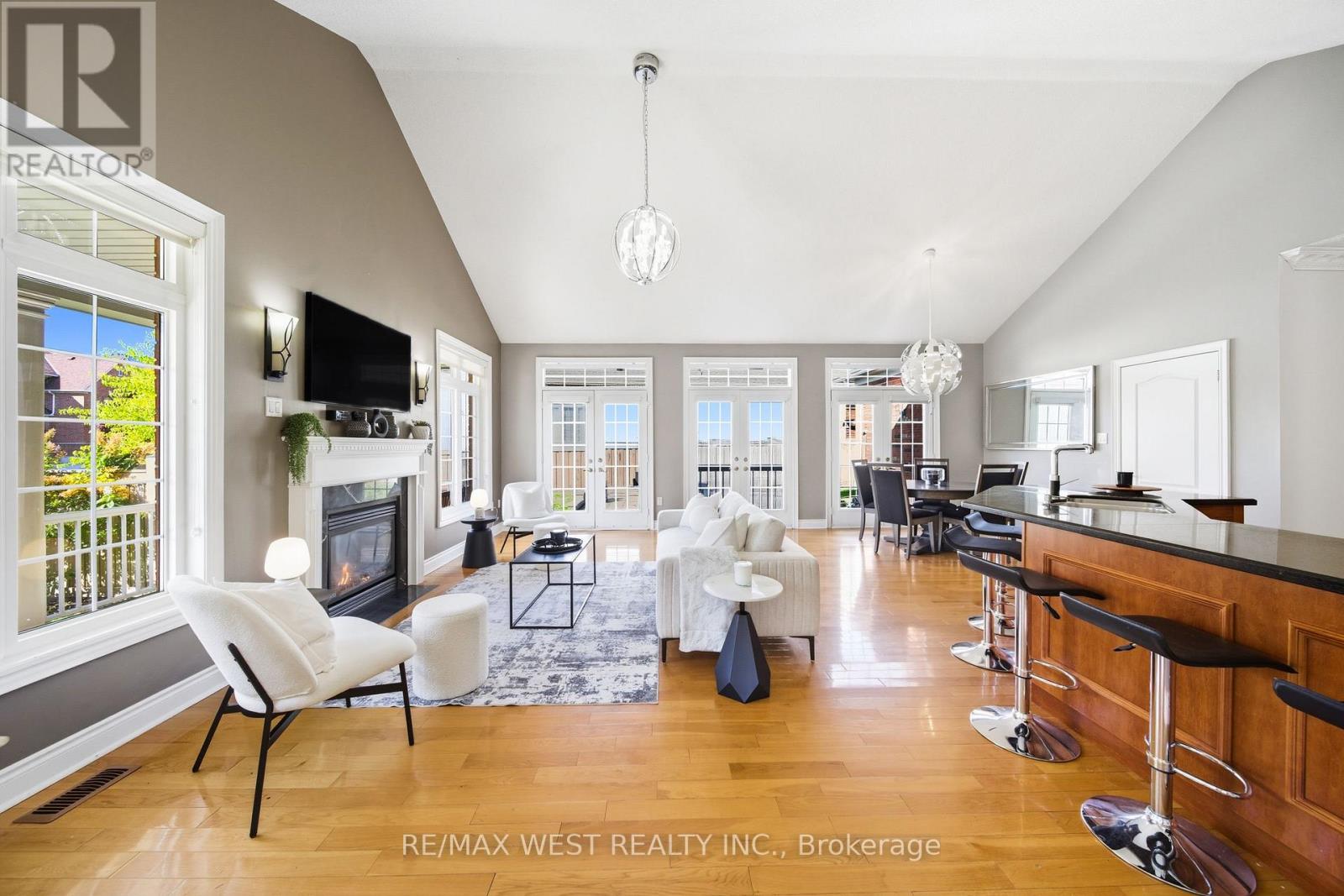 1 Nova Scotia Road, Brampton, Ontario  L6Y 5K8 - Photo 9 - W12475063