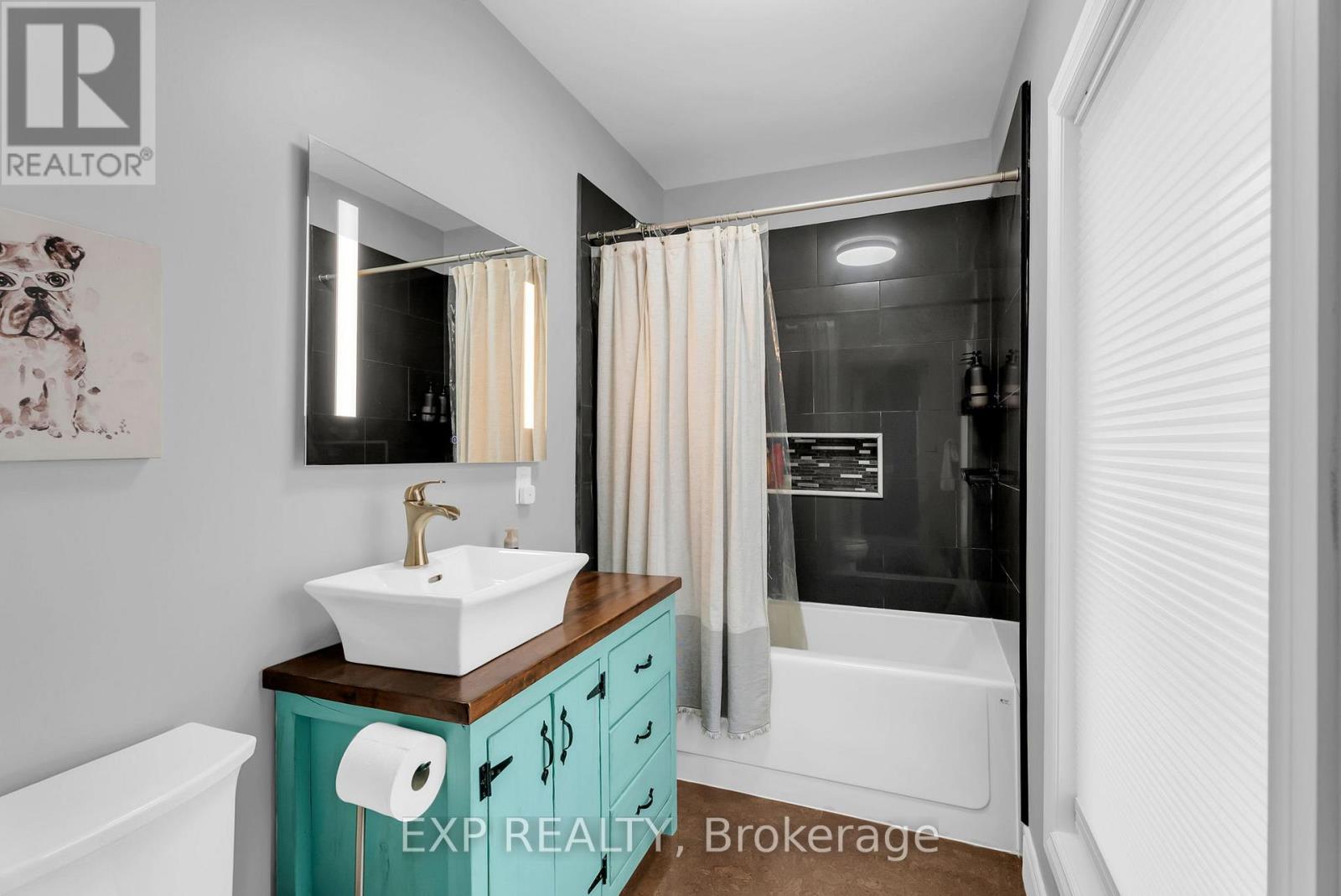28 Elliott Street, Cambridge, Ontario  N1R 2J2 - Photo 24 - X12473978