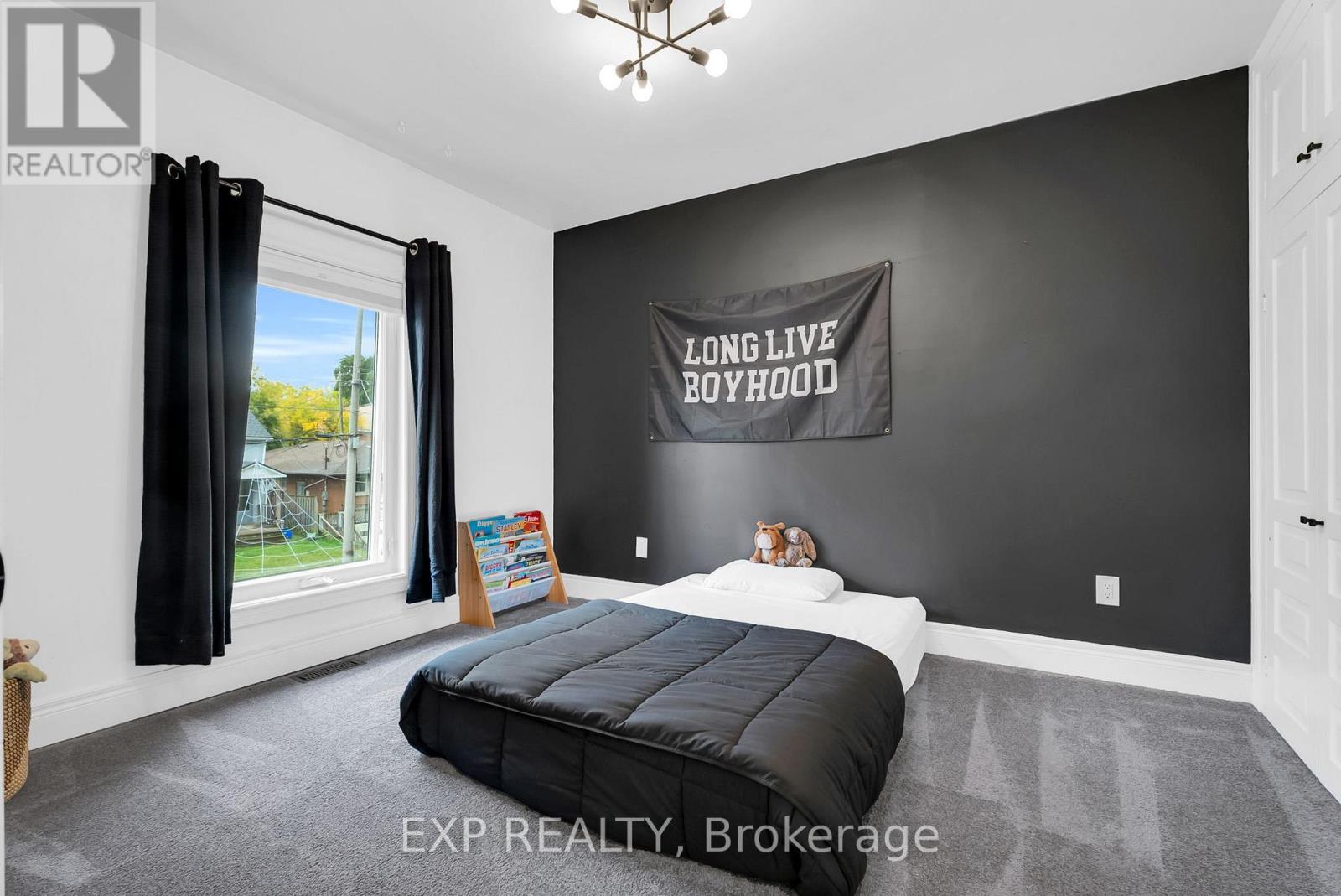 28 Elliott Street, Cambridge, Ontario  N1R 2J2 - Photo 35 - X12473978