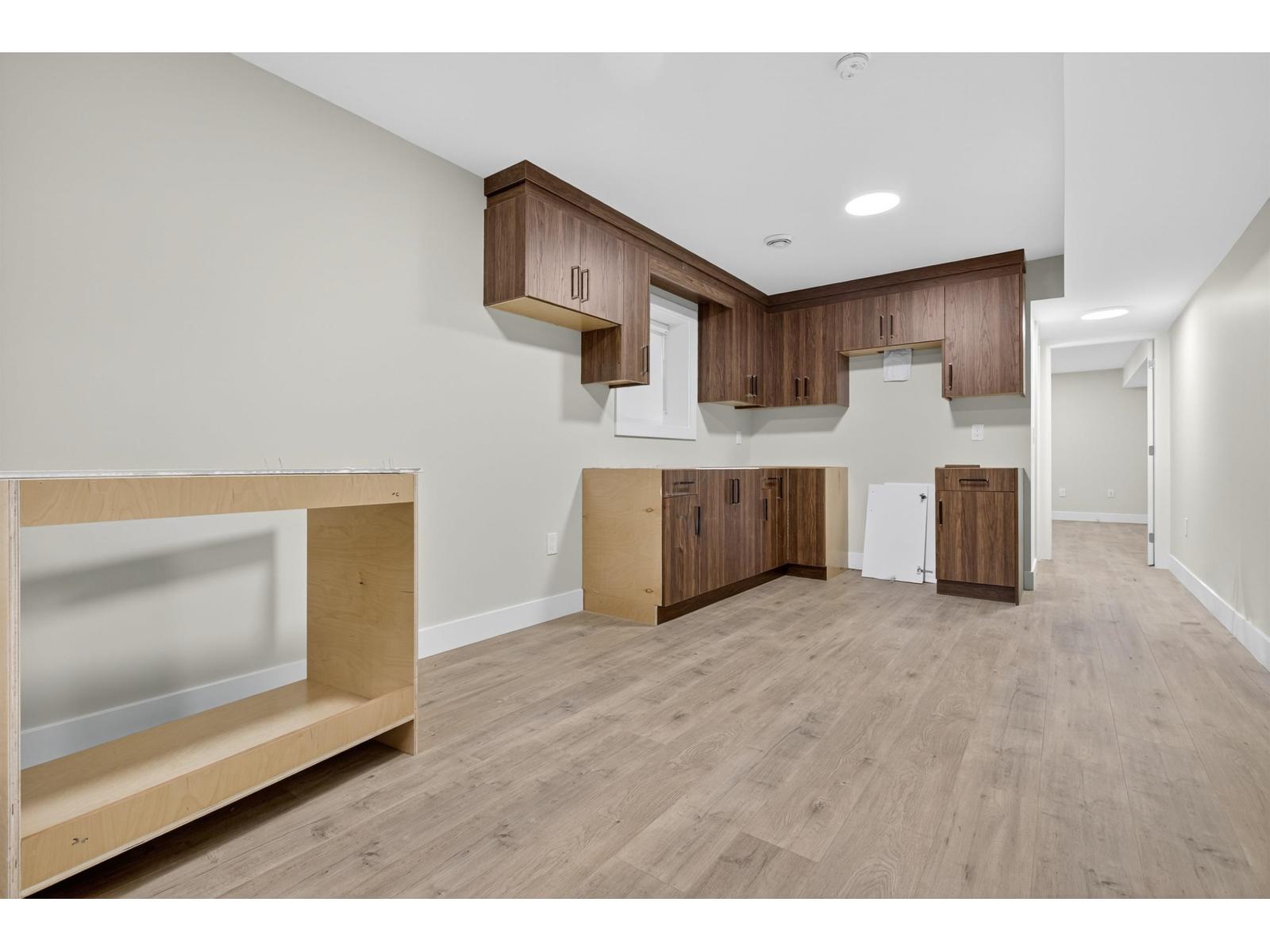 17136 1 Avenue, Surrey, British Columbia  V3Z 9R2 - Photo 14 - R3060610