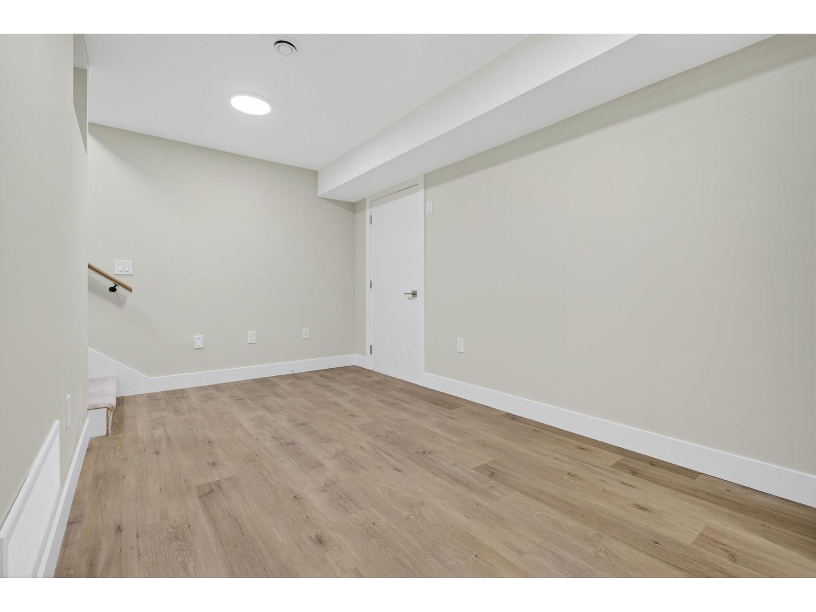 17136 1 Avenue, Surrey, British Columbia  V3Z 9R2 - Photo 30 - R3060610