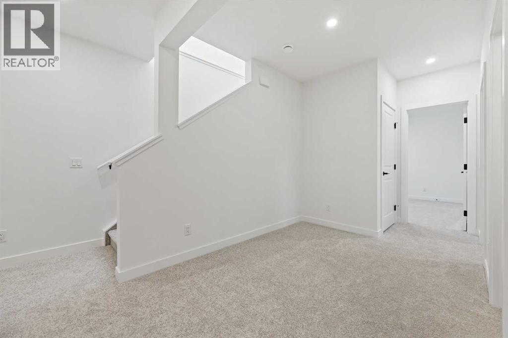 116 Mitchell Walk Nw, Calgary, Alberta  T3R 2G2 - Photo 31 - A2252719