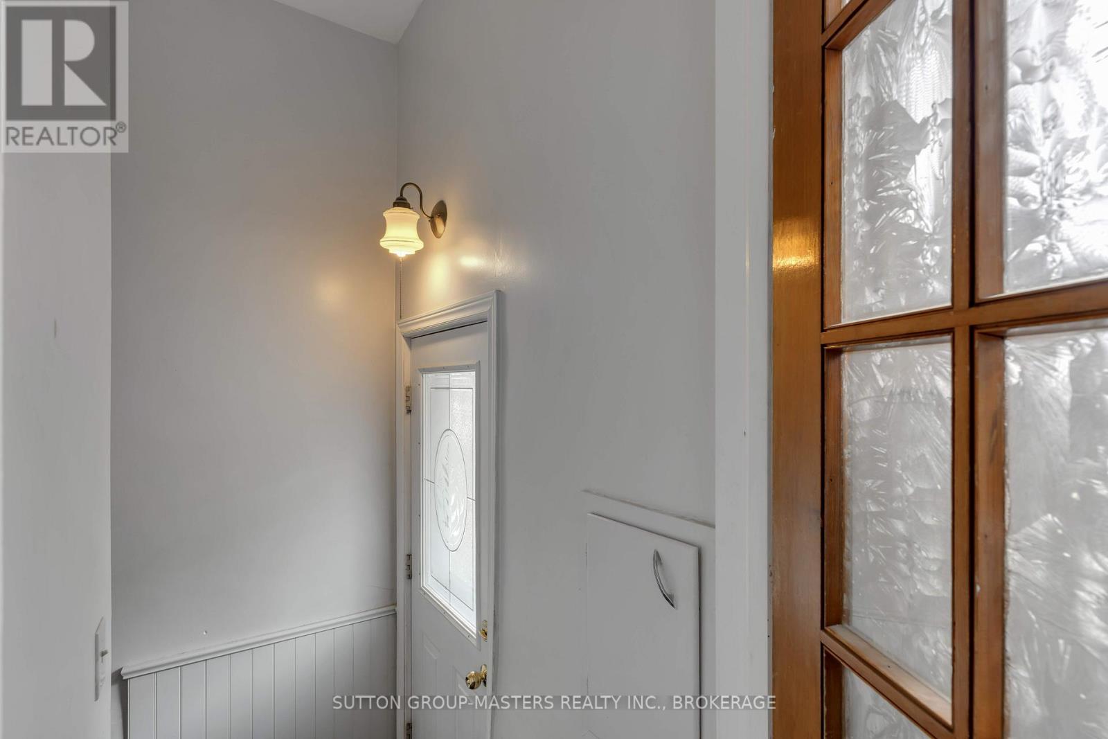 250 Yonge Street, Kingston (Central City West), Ontario  K7M 1G5 - Photo 24 - X12475085