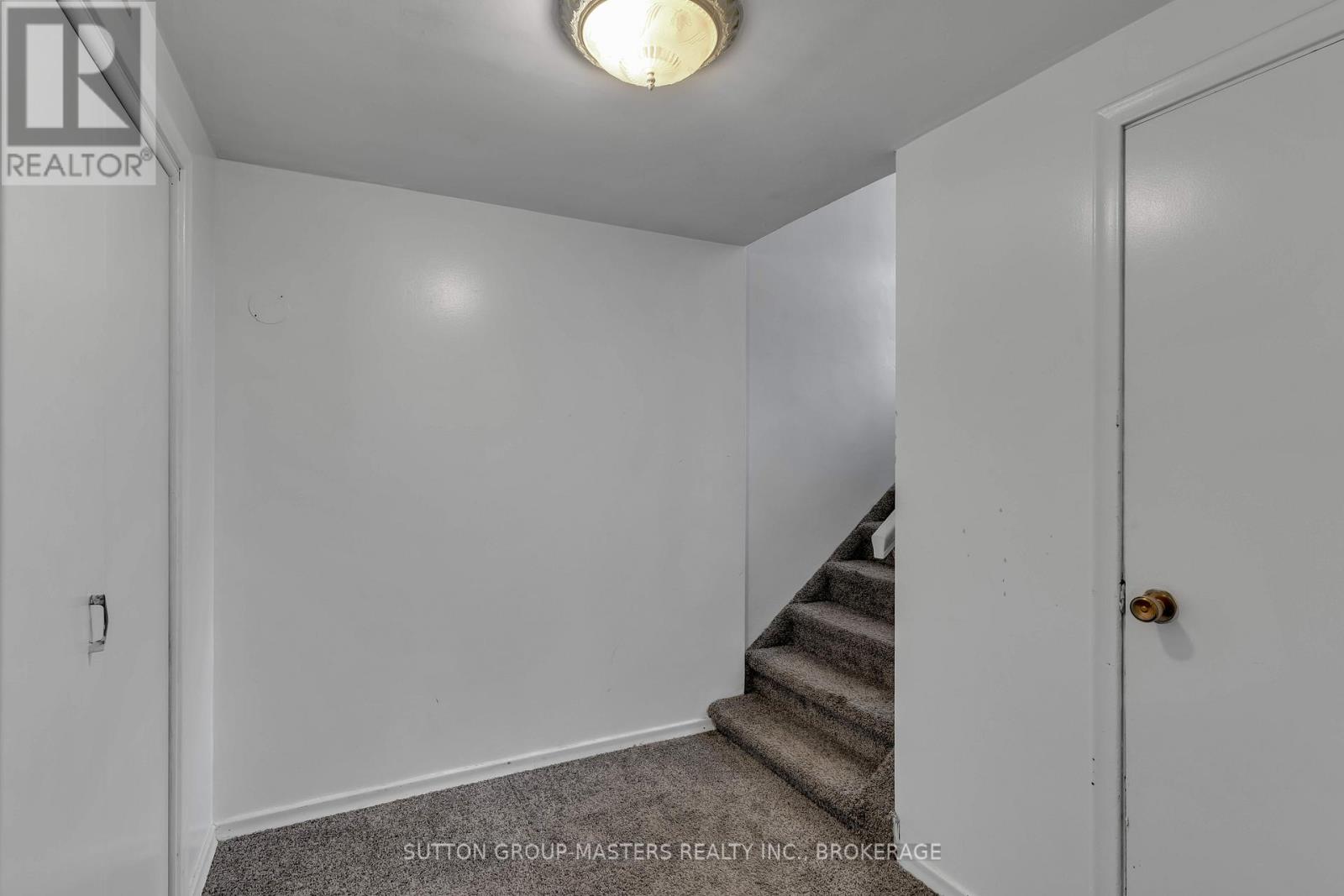 250 Yonge Street, Kingston (Central City West), Ontario  K7M 1G5 - Photo 25 - X12475085