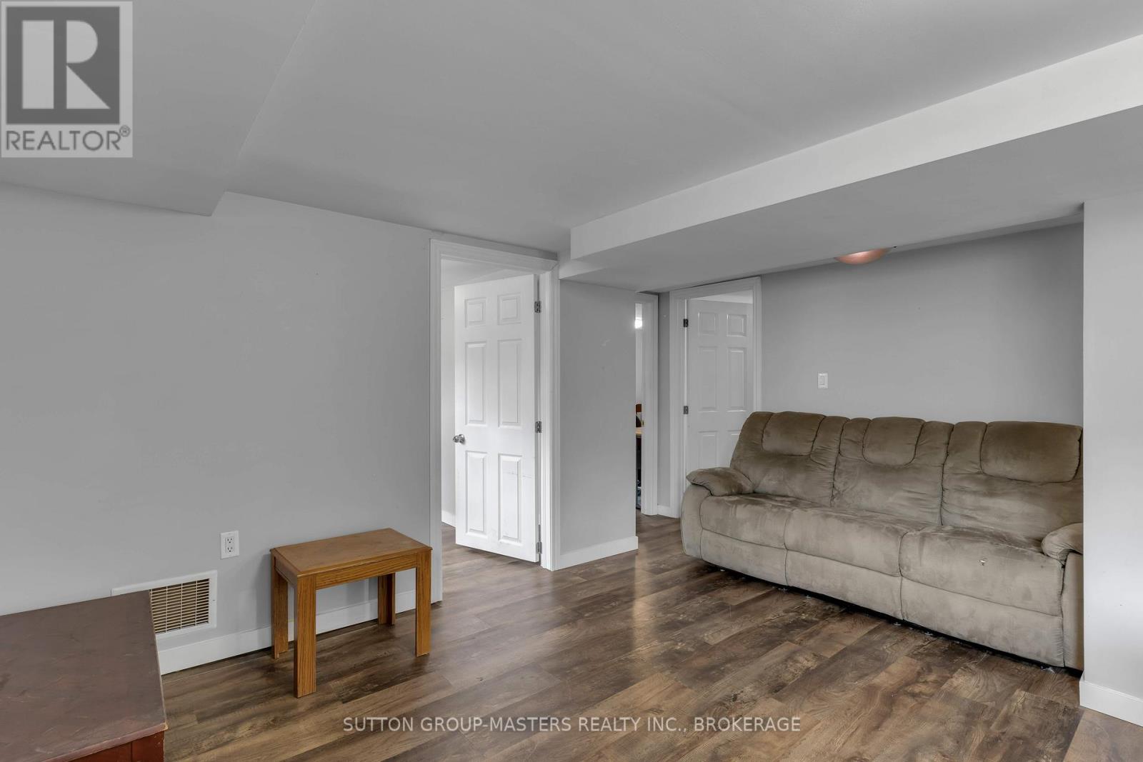 250 Yonge Street, Kingston (Central City West), Ontario  K7M 1G5 - Photo 30 - X12475085
