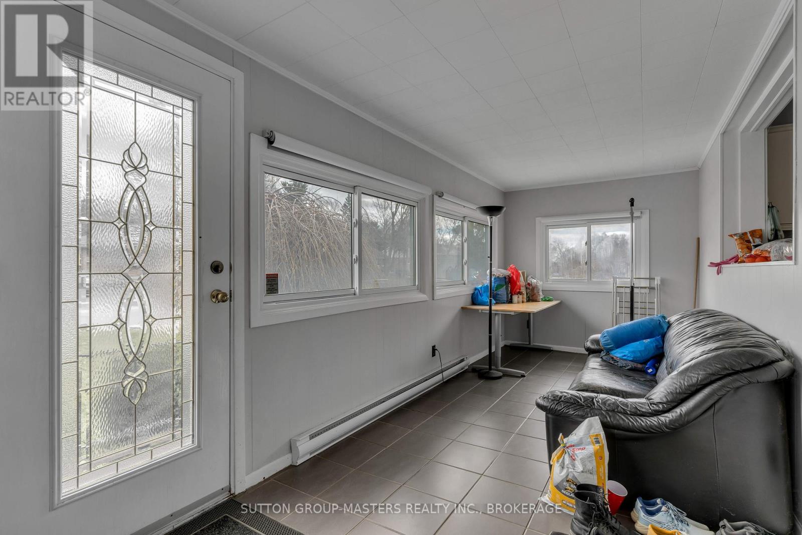 250 Yonge Street, Kingston (Central City West), Ontario  K7M 1G5 - Photo 6 - X12475085