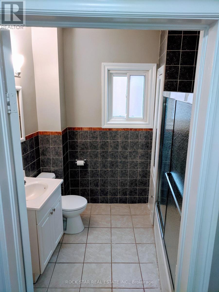 249-253 Church Street, St. Catharines, Ontario  L2R 3E8 - Photo 14 - X12475056