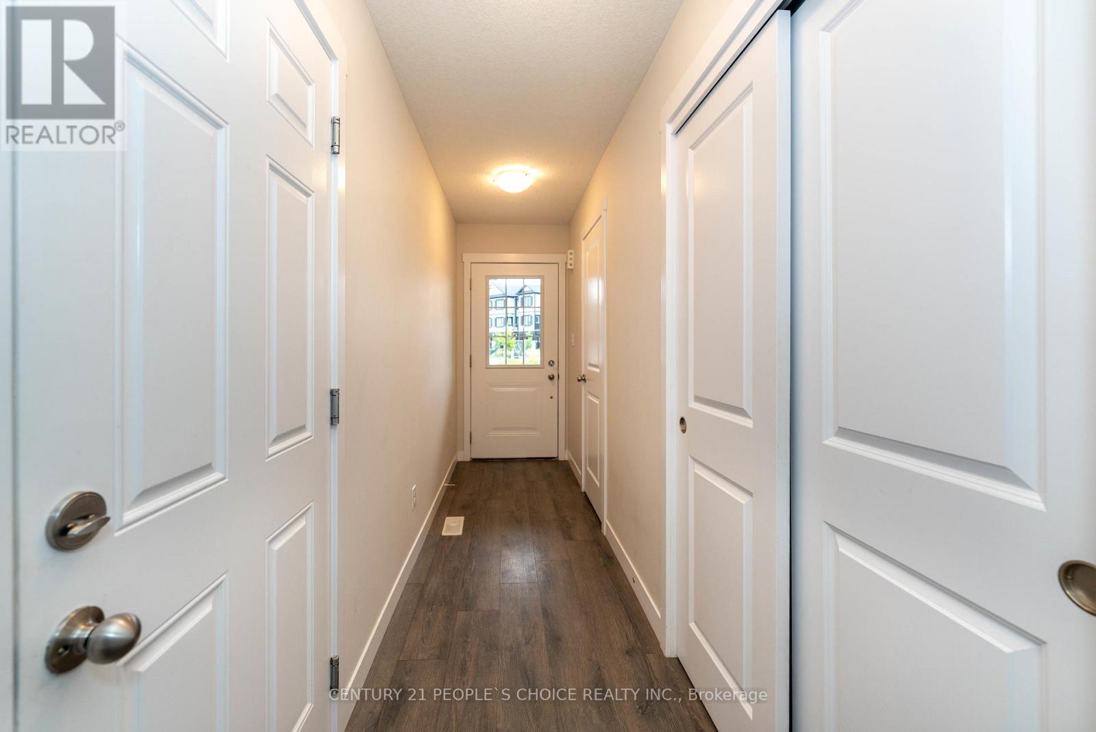 155 Rochefort Street, Kitchener, Ontario  N2R 0N1 - Photo 10 - X12475059