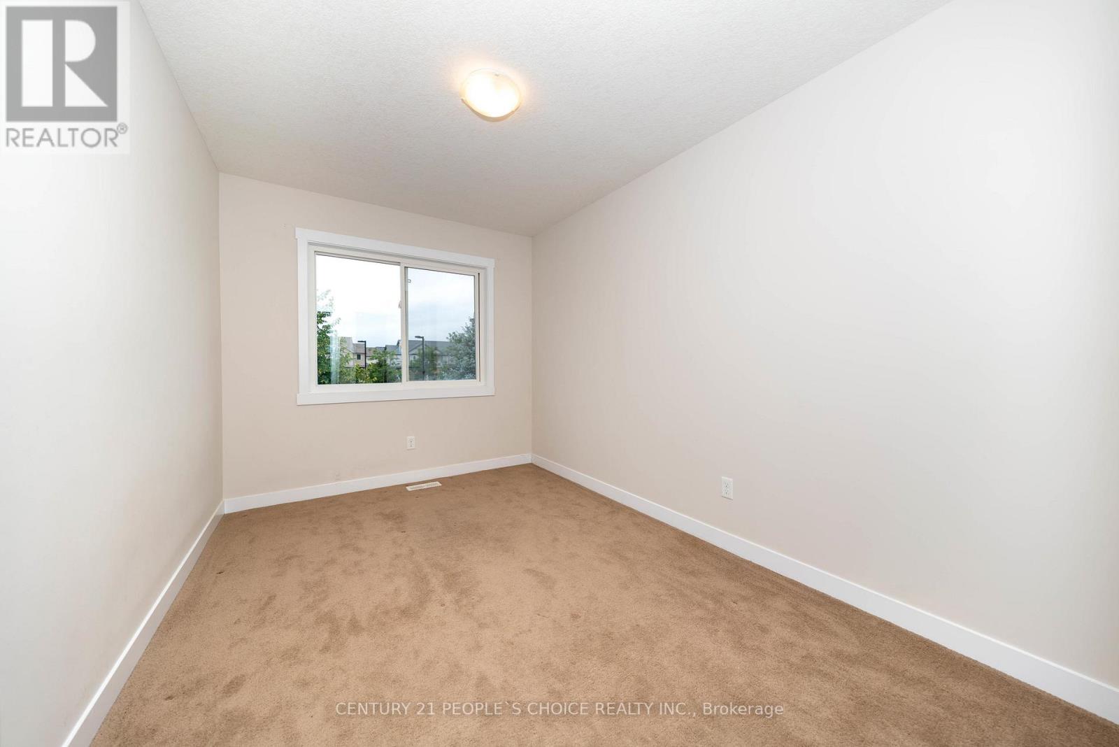 155 Rochefort Street, Kitchener, Ontario  N2R 0N1 - Photo 22 - X12475059