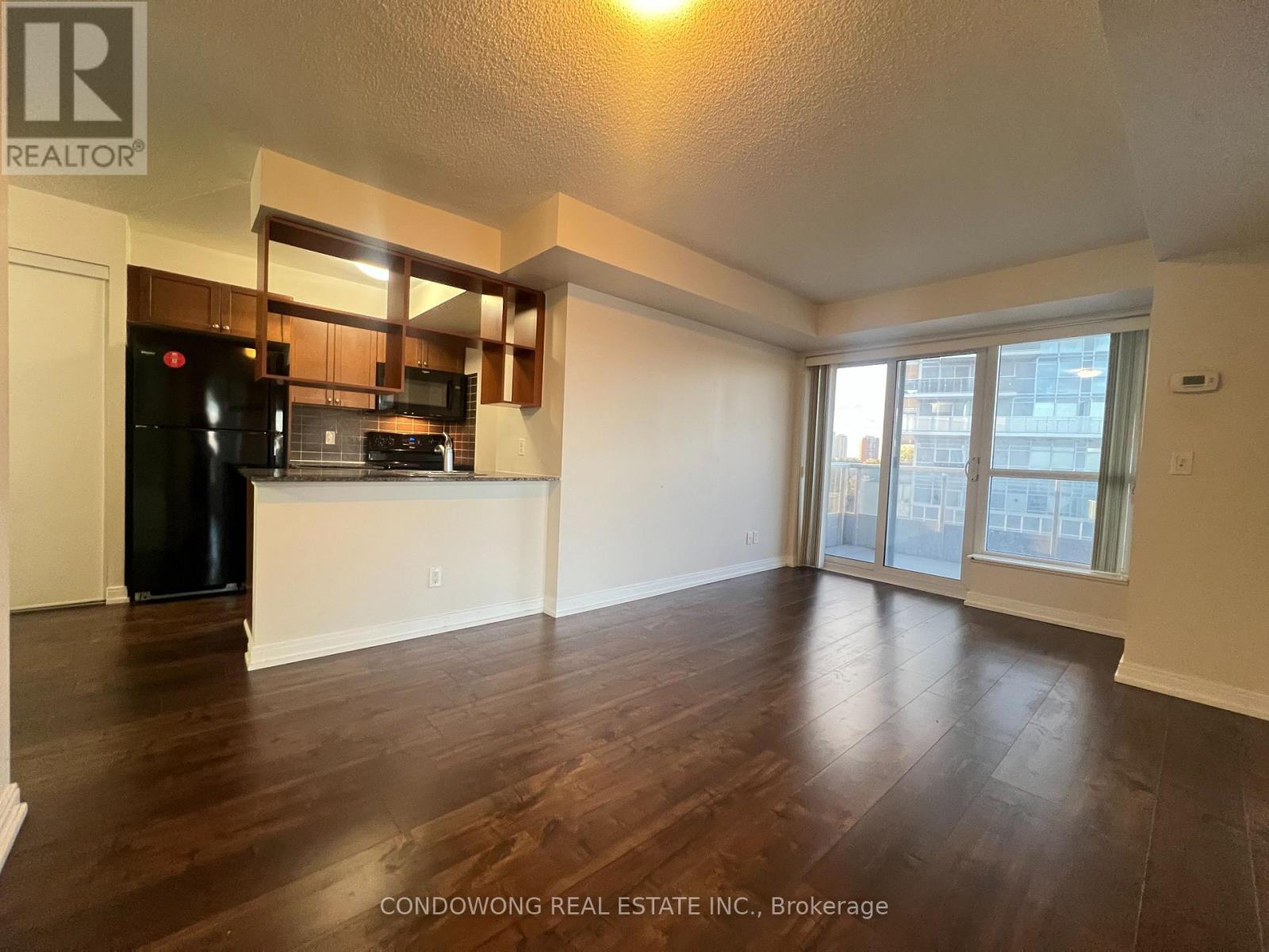 620 - 181 VILLAGE GREEN SQUARE, Toronto, Ontario