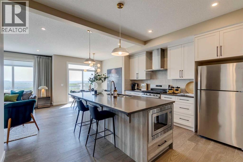 93 Sunrise Heath, Cochrane, Alberta  T4C 3C5 - Photo 14 - A2214762