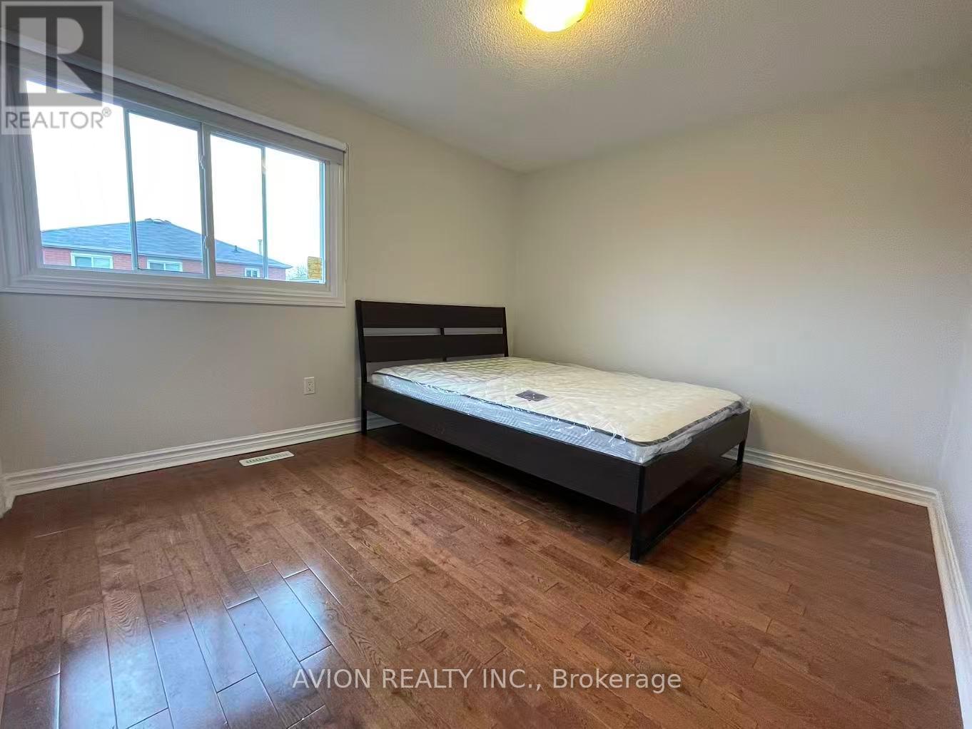 172 Highglen Avenue E, Markham, Ontario  L3S 1X4 - Photo 14 - N12475070