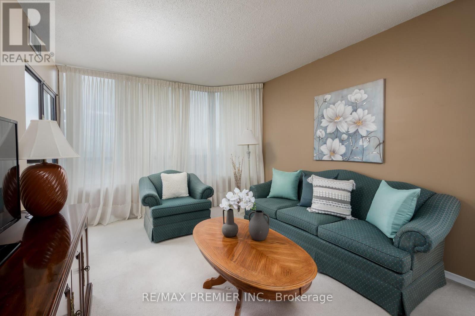 1614 - 7440 Bathurst Street, Vaughan, Ontario  L4J 7K8 - Photo 12 - N12475094
