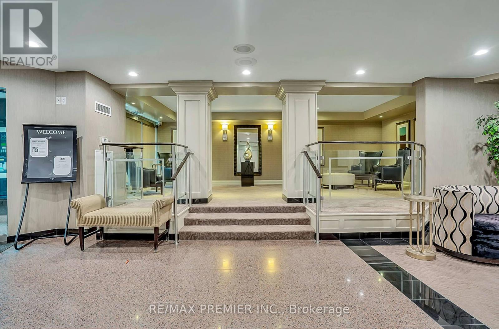 1614 - 7440 Bathurst Street, Vaughan, Ontario  L4J 7K8 - Photo 6 - N12475094
