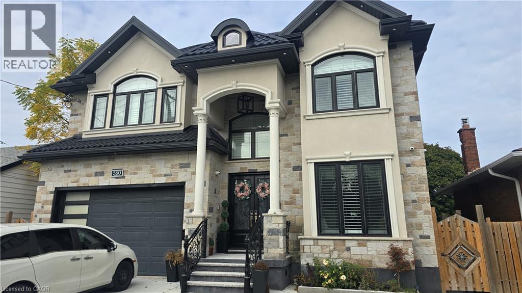 380 MOHAWK Road W, hamilton, Ontario