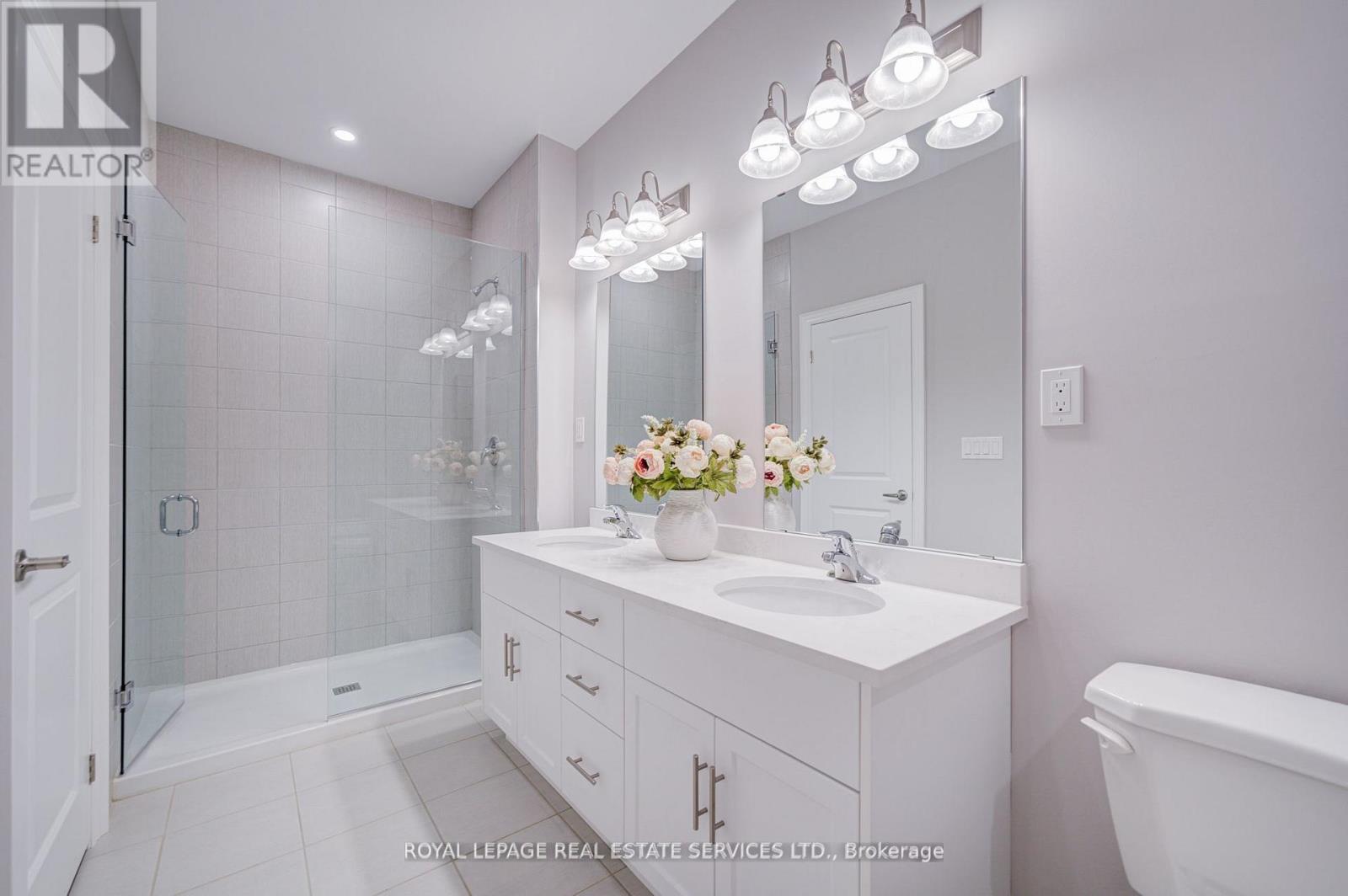23 - 270 Melody Common, Oakville, Ontario  L6H 8A5 - Photo 24 - W12475076