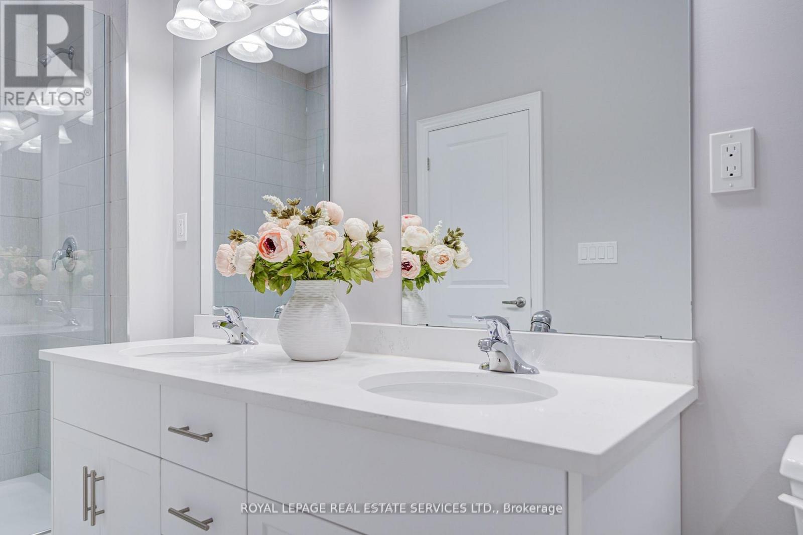 23 - 270 Melody Common, Oakville, Ontario  L6H 8A5 - Photo 25 - W12475076