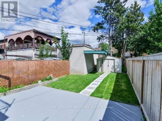 66 Hounslow Heath Road, Toronto, Ontario  M6N 1G8 - Photo 11 - W12475090