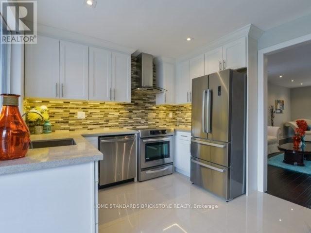 66 Hounslow Heath Road, Toronto, Ontario  M6N 1G8 - Photo 5 - W12475090