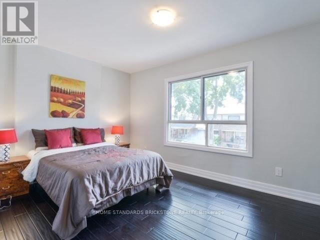 66 Hounslow Heath Road, Toronto, Ontario  M6N 1G8 - Photo 7 - W12475090