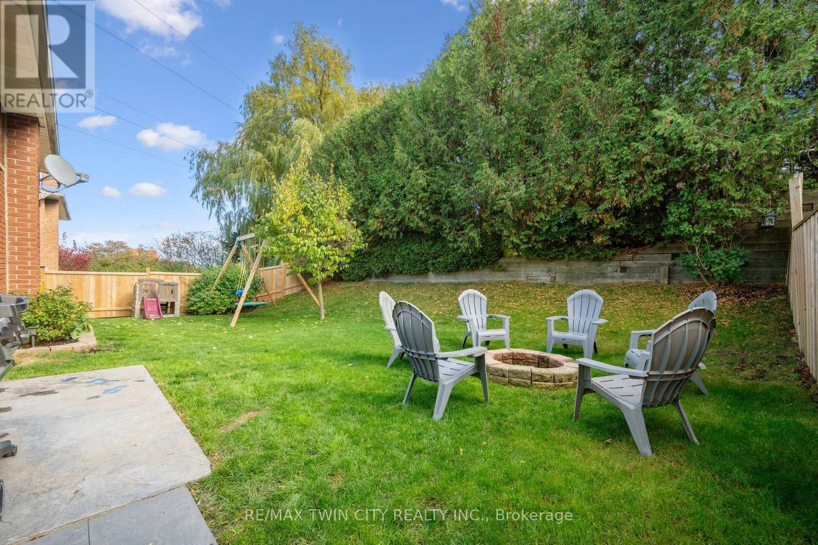 115 Yellow Birch Drive, Kitchener, Ontario  N2N 2N3 - Photo 37 - X12475071