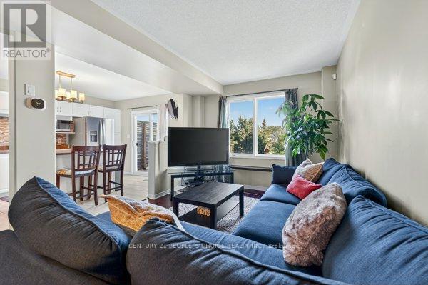 650 Tanner Drive, Kingston, Ontario  K7M 8Y2 - Photo 8 - X12475077