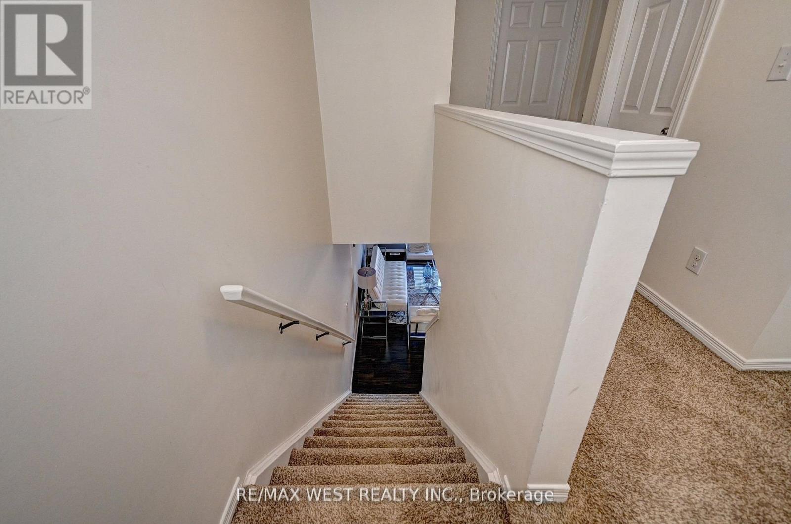 21 Machado Street, Kitchener, Ontario  N2R 0C1 - Photo 18 - X12475083