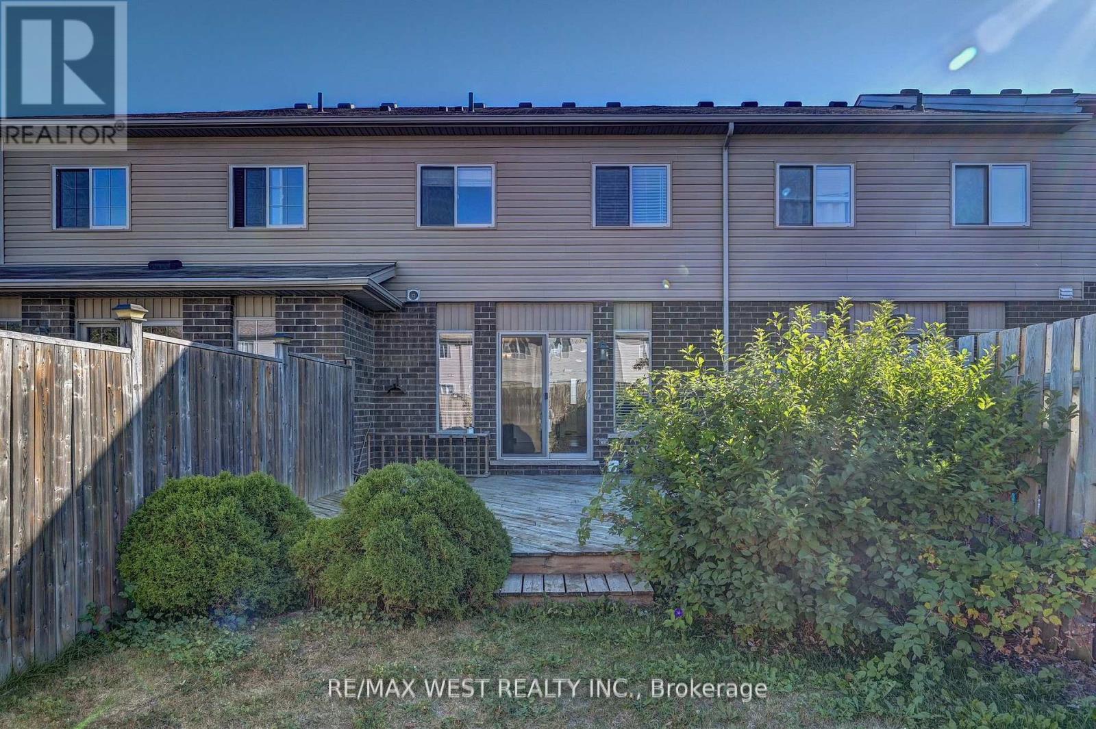 21 Machado Street, Kitchener, Ontario  N2R 0C1 - Photo 43 - X12475083