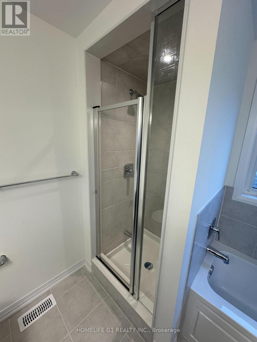 82 Hitchman Street, Brant, Ontario  N3L 0M1 - Photo 19 - X12475092