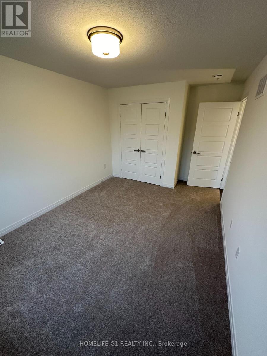 82 Hitchman Street, Brant, Ontario  N3L 0M1 - Photo 25 - X12475092