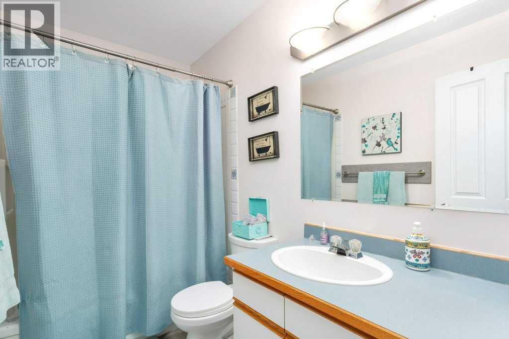 3327 50 Avenue, Sylvan Lake, Alberta  T4S 1A9 - Photo 33 - A2265267
