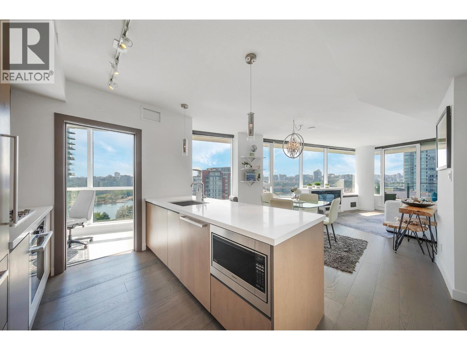 1509 68 Smithe Street, Vancouver, British Columbia  V6B 0P4 - Photo 1 - R3042669