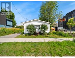 122 ELGIN STREET, Orillia, Ontario